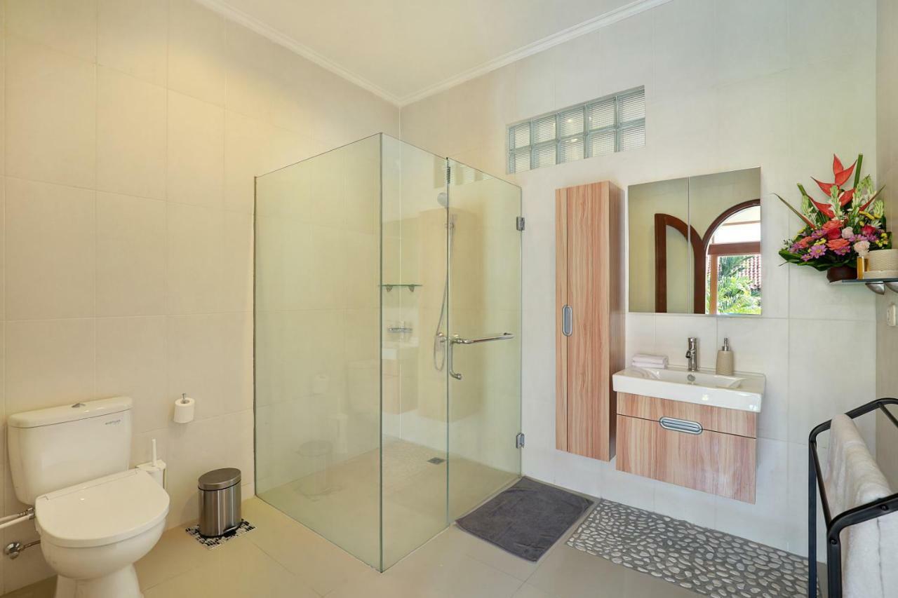 Villa Nova Legian Extérieur photo